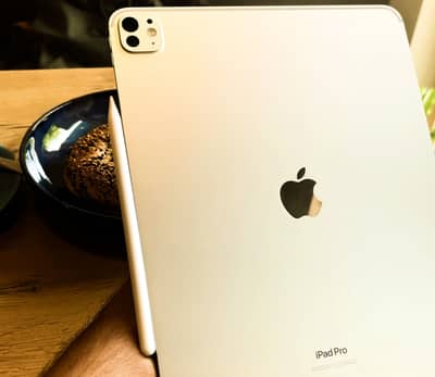 Apple iPad Pro M4 13” 1024GB (1TB) SILVER  COLOUR NANO TEXTURE