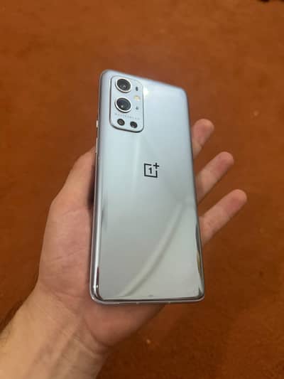 One plus 9pro 5g 12+12/256