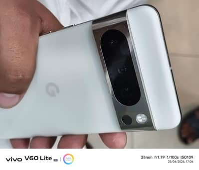 Google Pixel 8 Pro