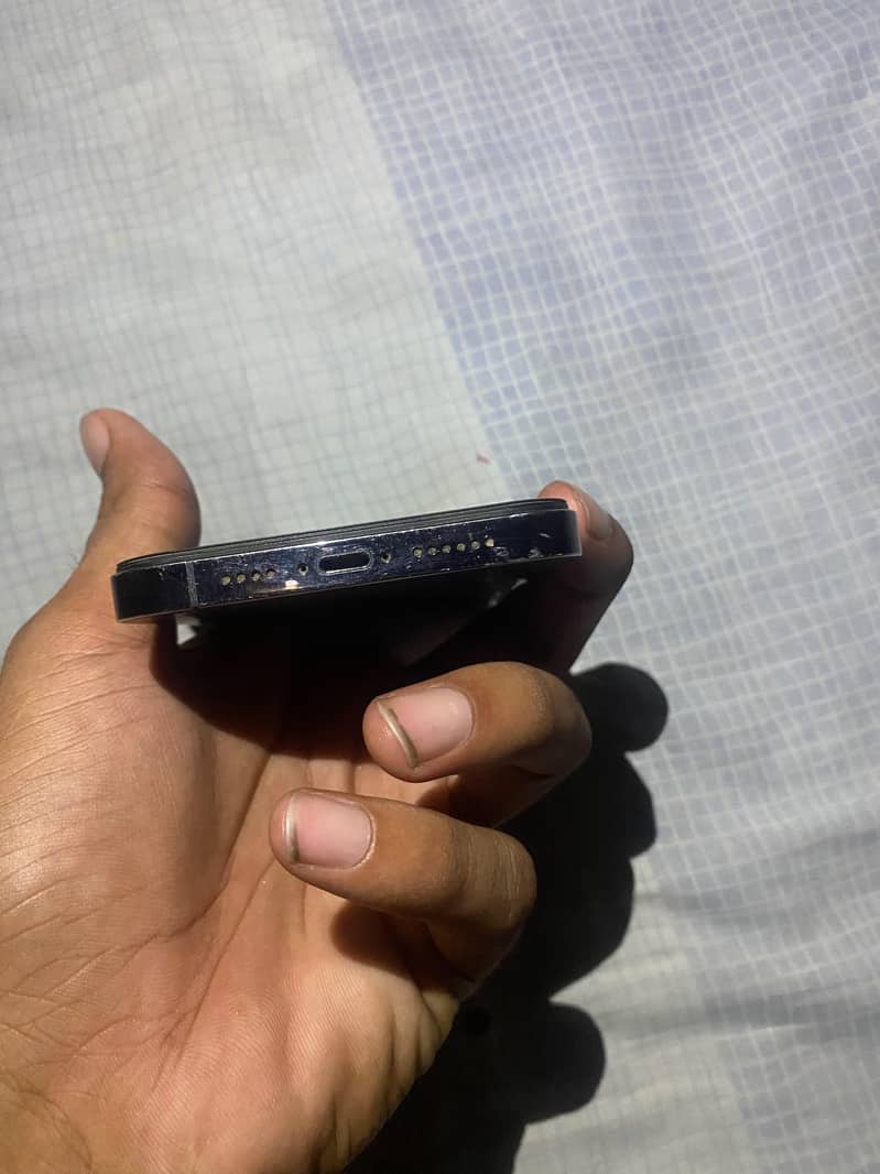 Apple iPhone 14 Pro Max 6