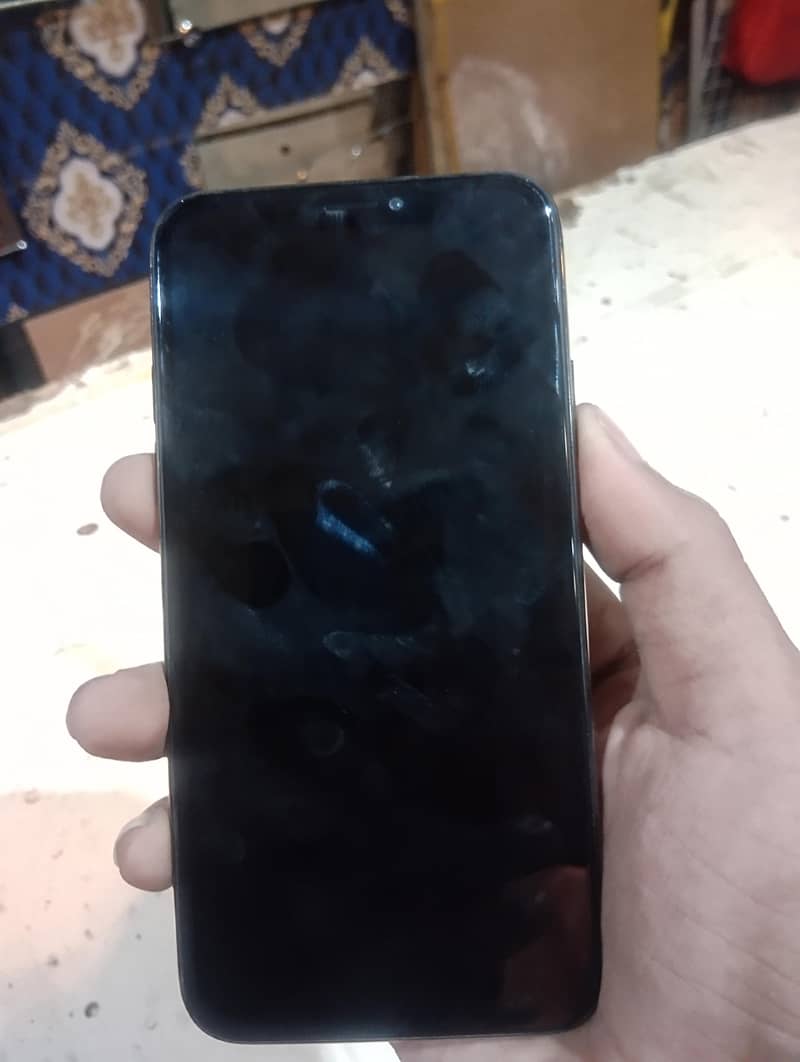 Apple iPhone X 0