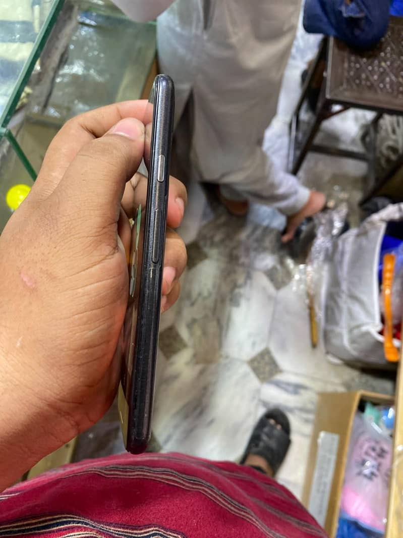 Google Pixel 5 3