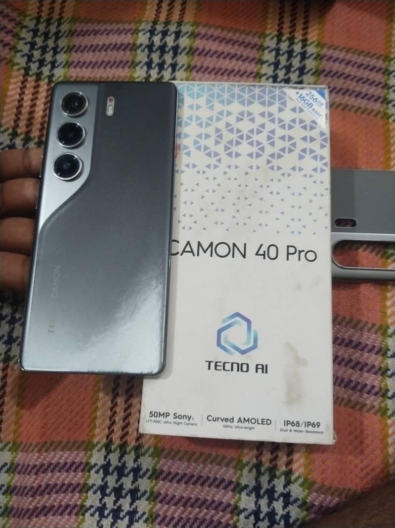 Tecno camon 40pro 2