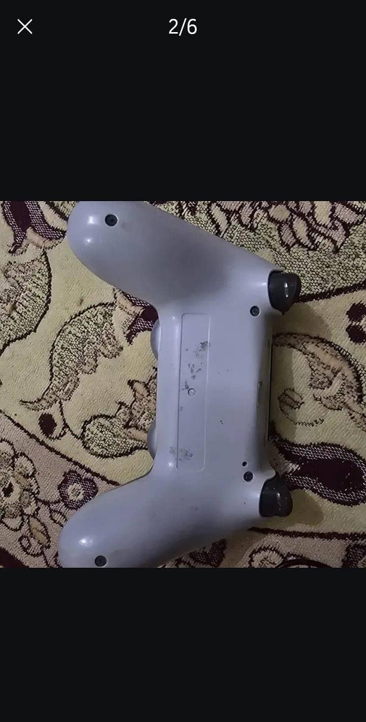 PlayStation controllers 2