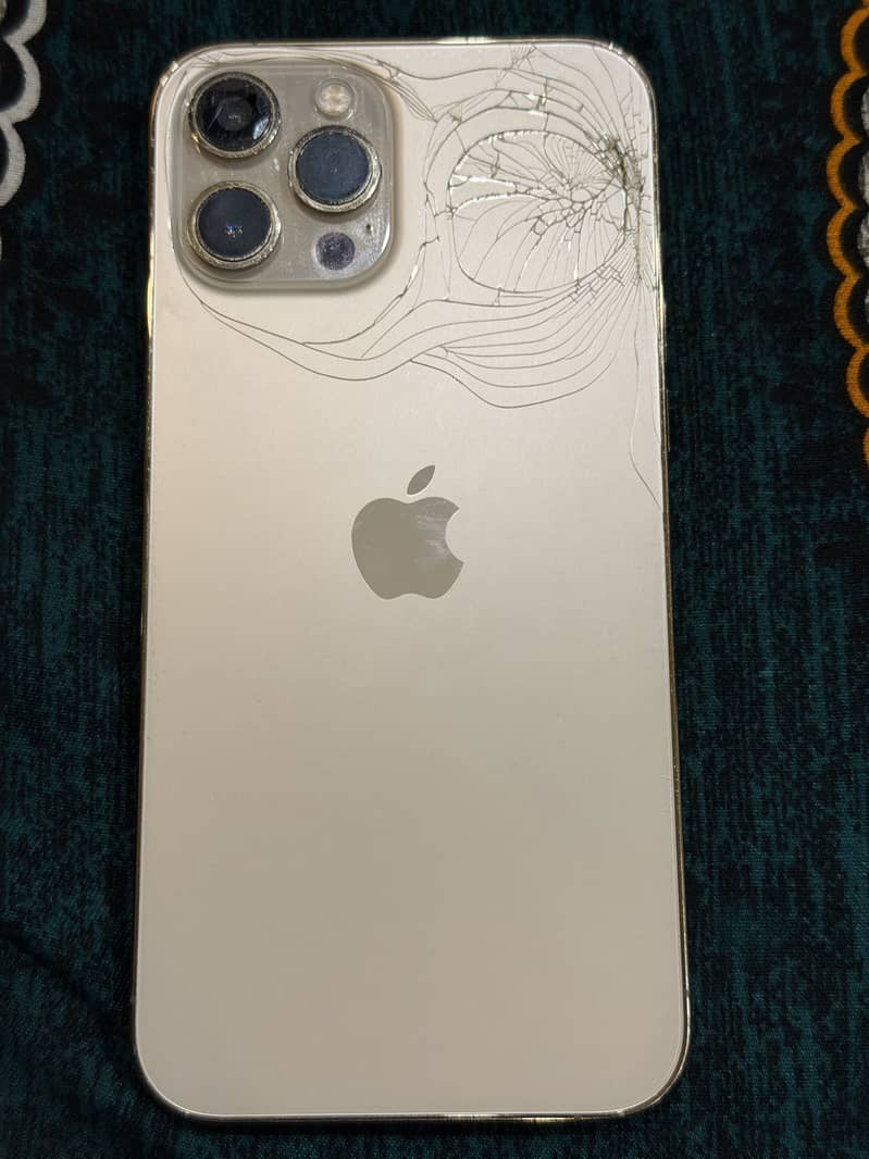 Apple iPhone 12 Pro Max 3