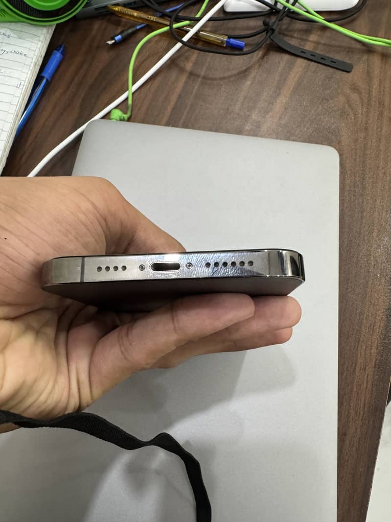 Apple iPhone 13 Pro Max 5
