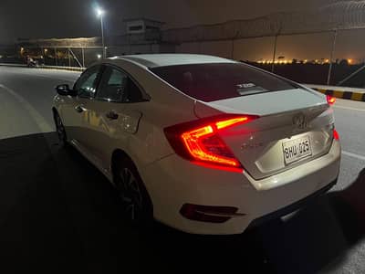 Honda Civic EXi 2017