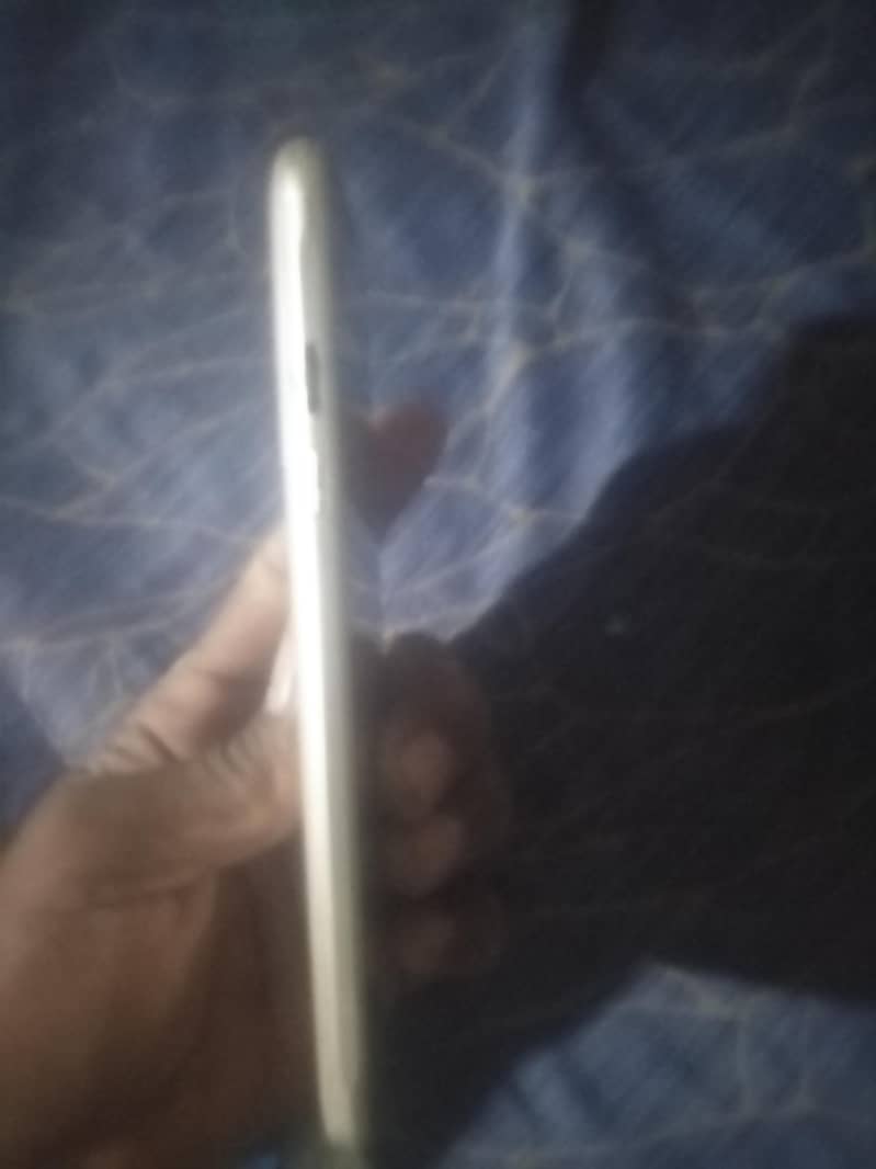 Apple iPhone 7 5