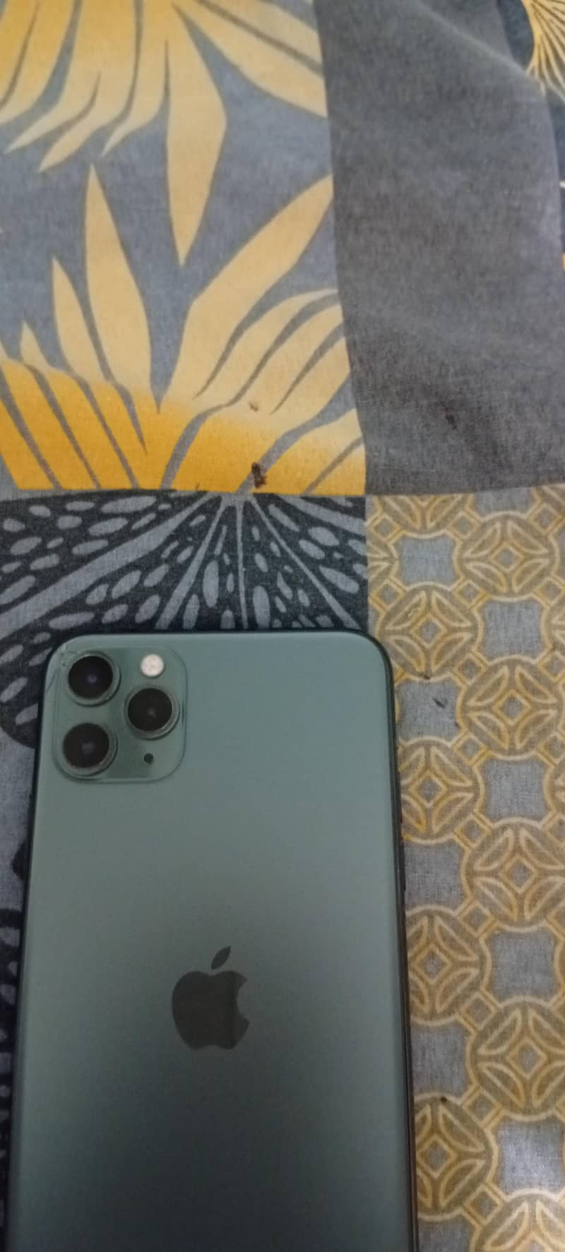 Apple iPhone 11 Pro Max 0