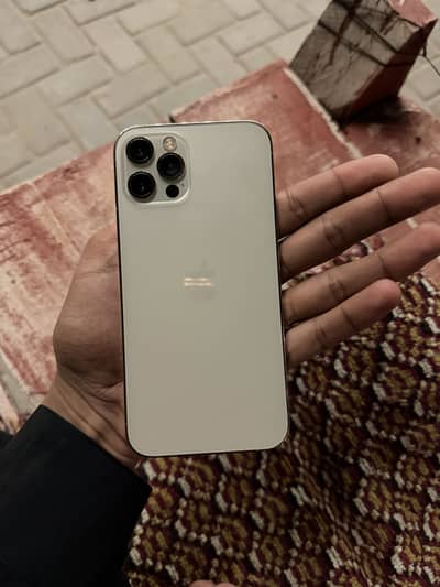 Apple iPhone 12 Pro