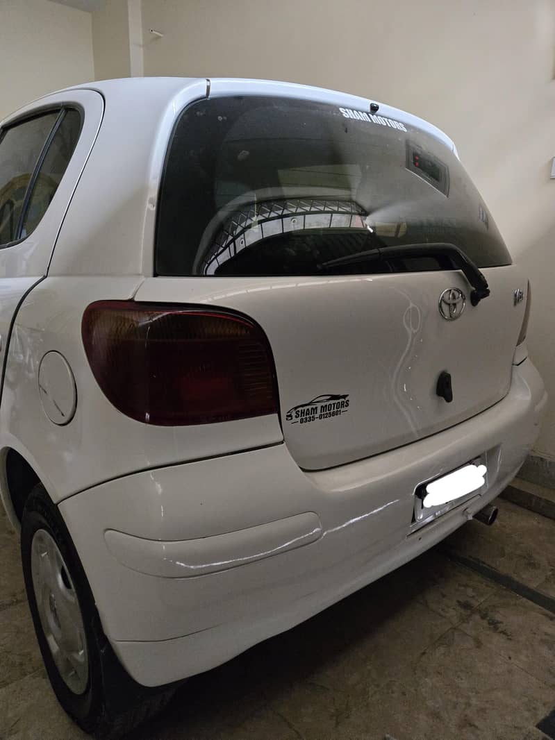 vitz fresh 10