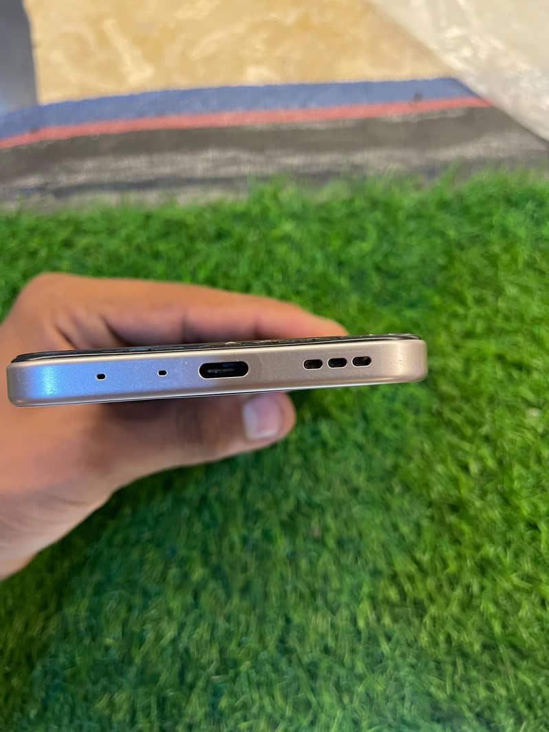 OPPO A6 2