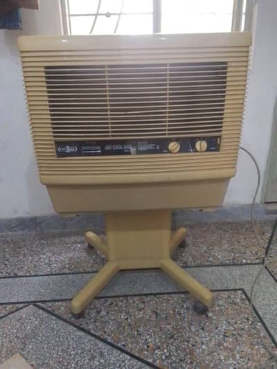 jis Behan ya Bhai ko chaiye Wohi contact kren
