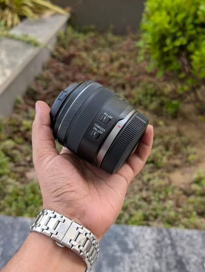 RF 35 mm 1.8