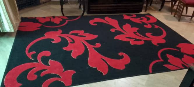 Elegant red and black rug