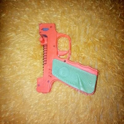 Plastic patakha gun|kids toy good condition
