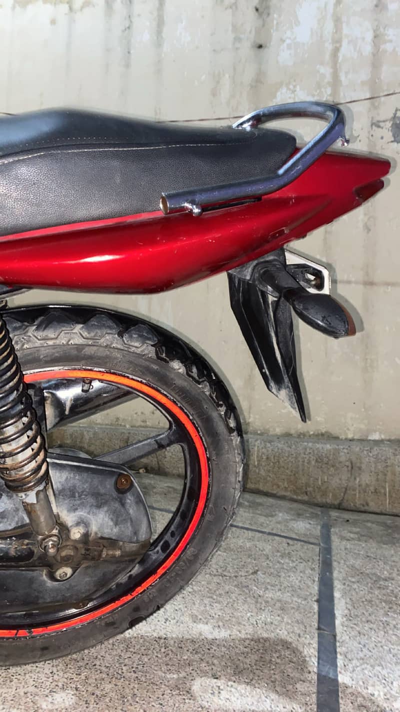 Ybr 125 6