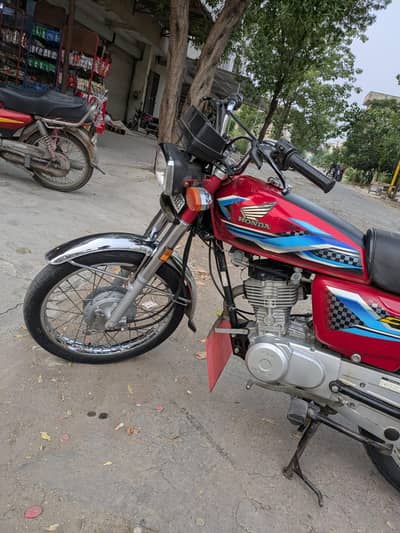 Honda CG 125 model home use