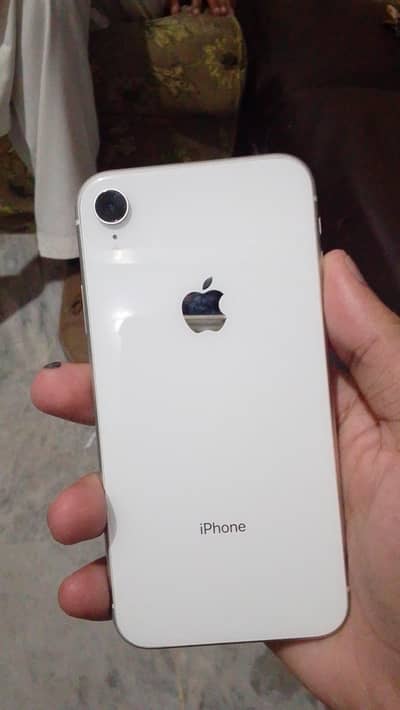 Apple iPhone XR