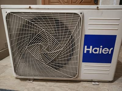HAIER 1 TON NON INVERTER AC