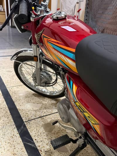CG 125