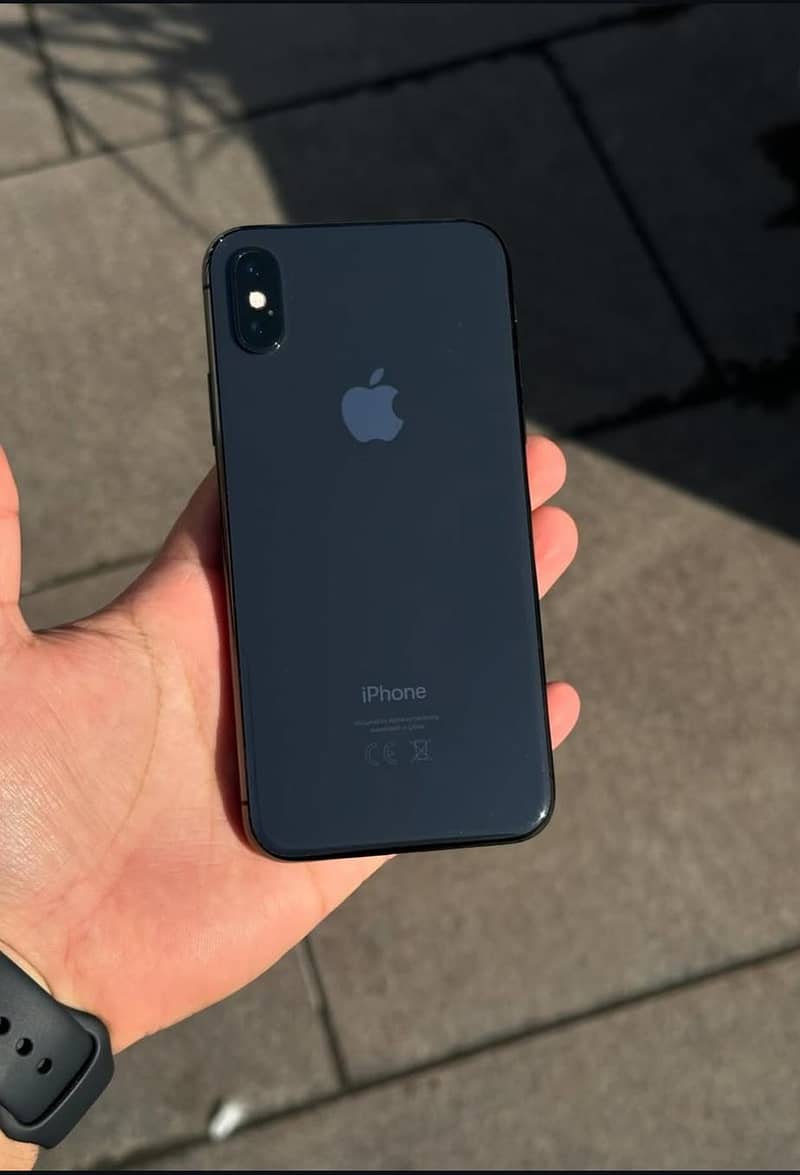 Apple iPhone X 1