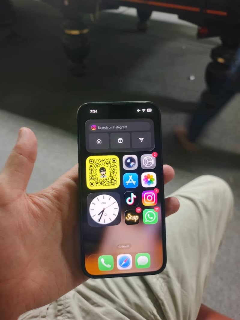 Apple iPhone 14 4