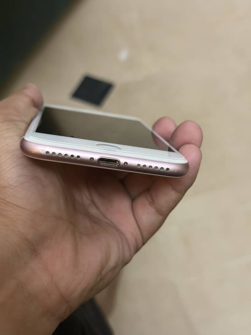 Apple iPhone 7 8