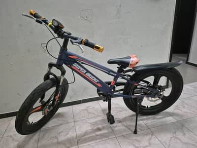 Age 1yr  7/10 condition