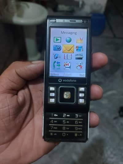 Sony Ericsson C905     0321-7832433