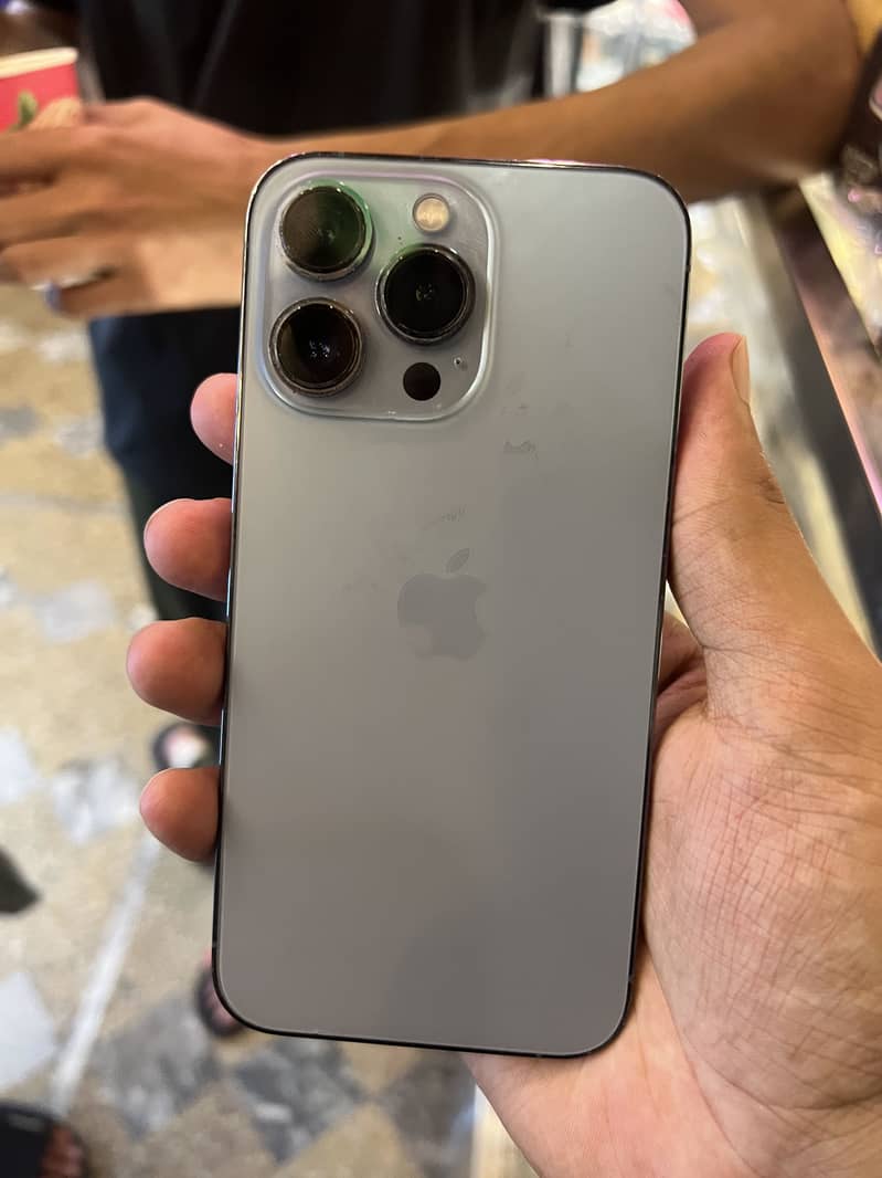 iphone 13 pro 1