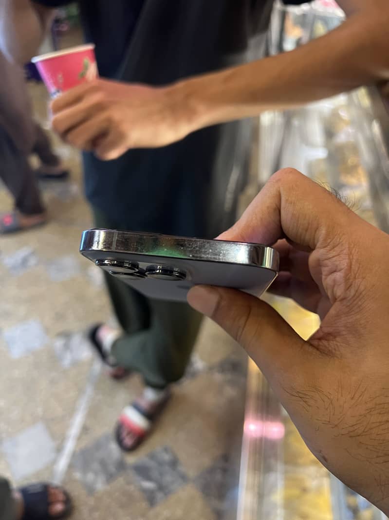 iphone 13 pro 4