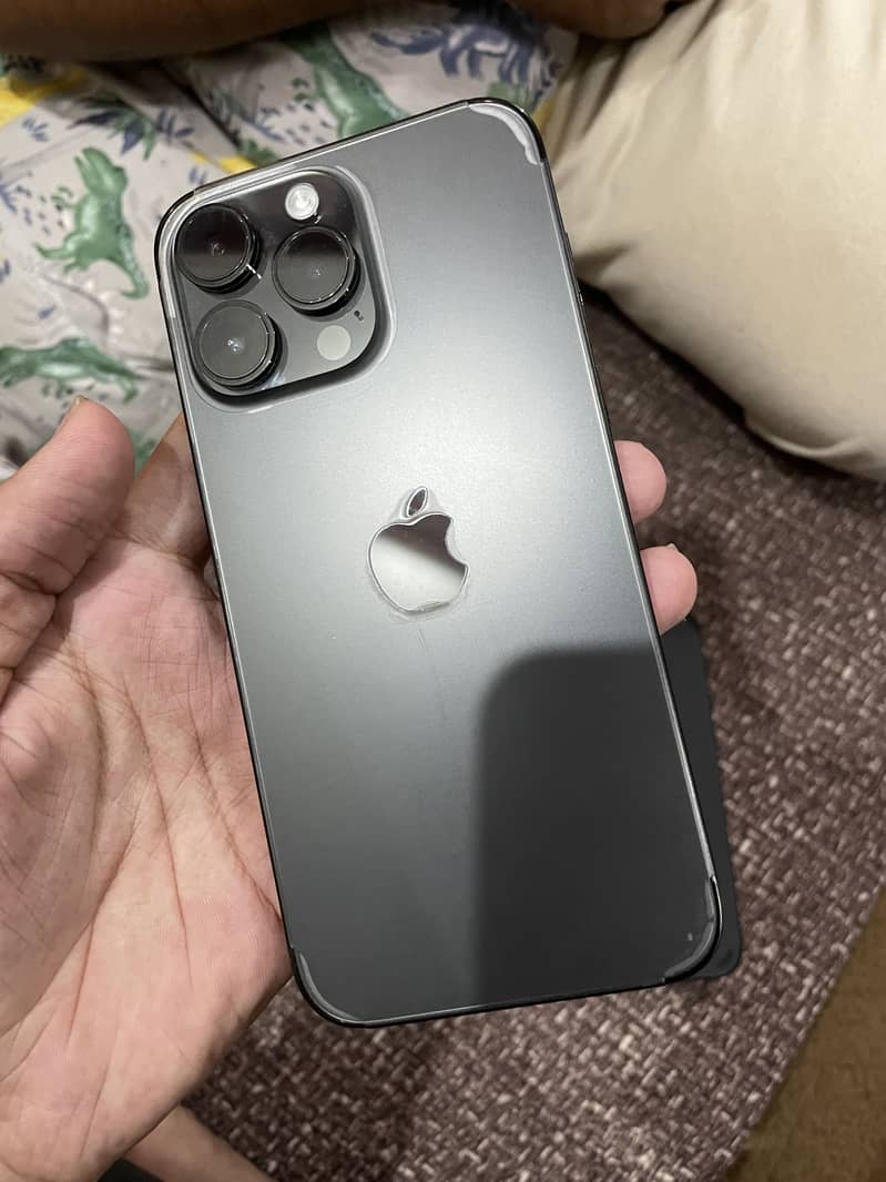 Apple iPhone 14 Pro Max 2