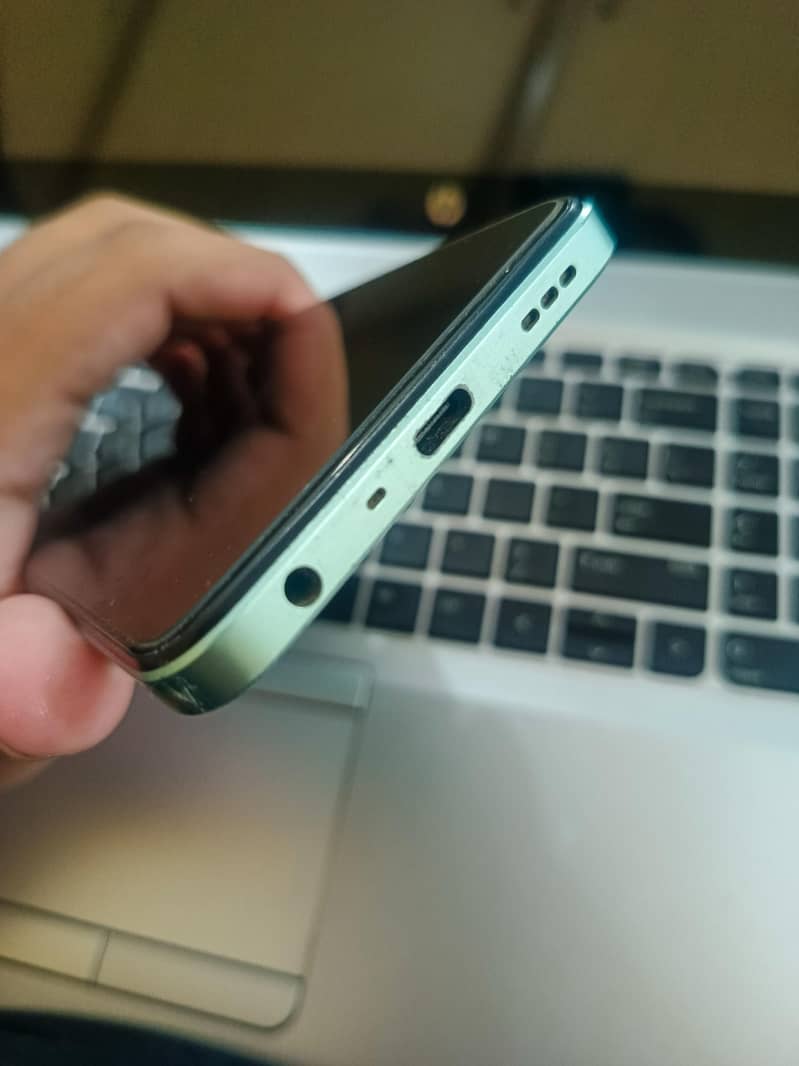 Oppo A57 2