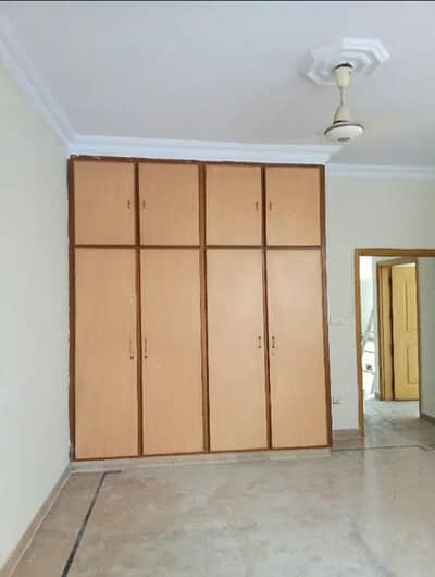 300 SQ YARDS PLOT AVAILABLE FOR SALE AT PRIME LOCATION