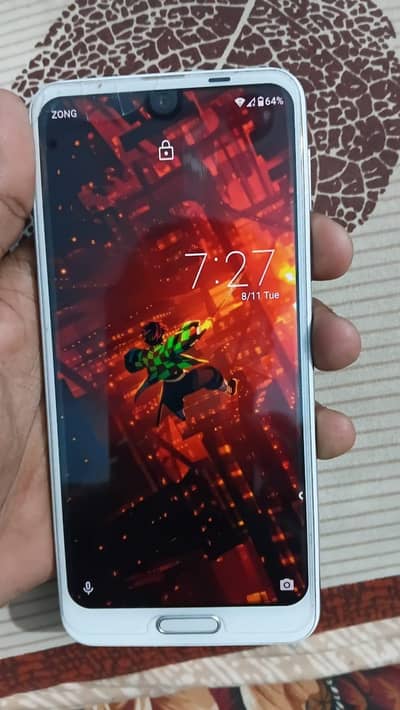 Sharp Aquos R2