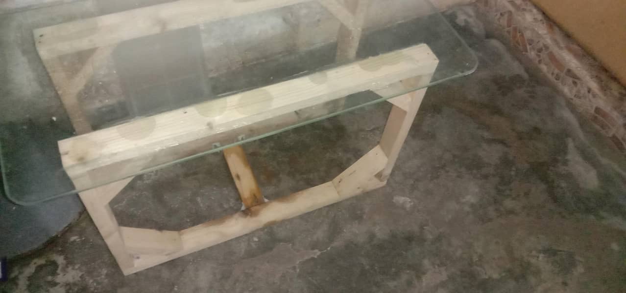 coffee table 0