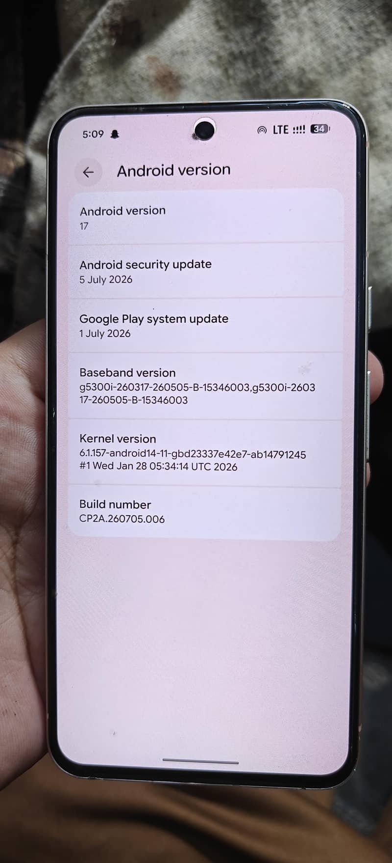 Google Pixel 8 6