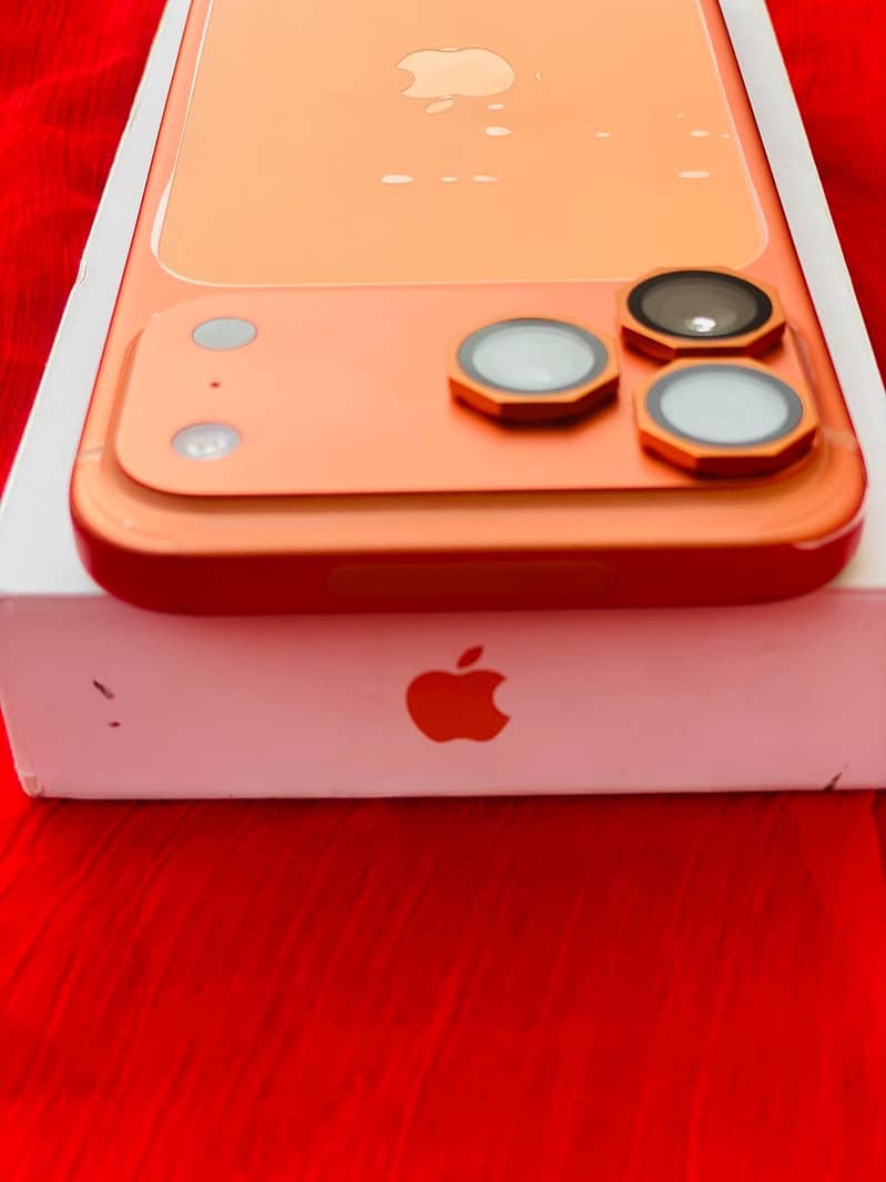 Apple iPhone 17 Pro Max 1