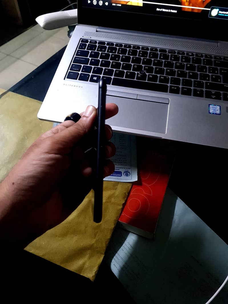 Apple iPhone 8 PTA 2