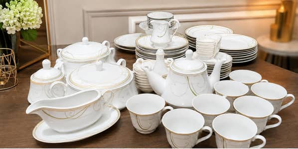 Beautiful China Dinner Set