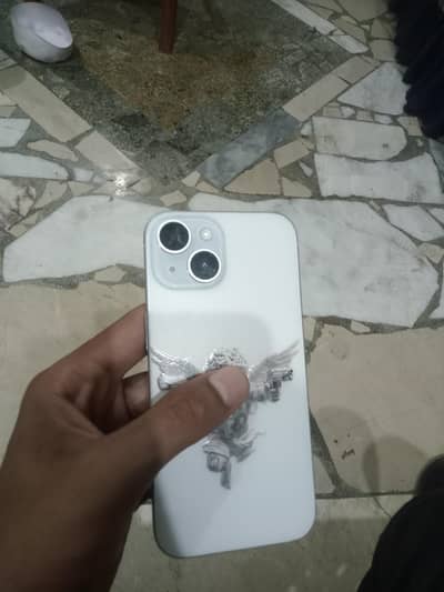 Apple iPhone 15