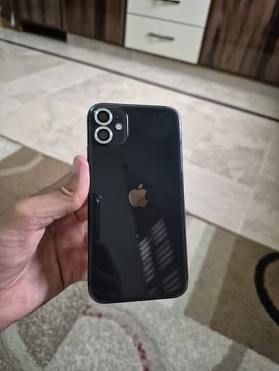 Apple iPhone 11 best for gaming and photographing
