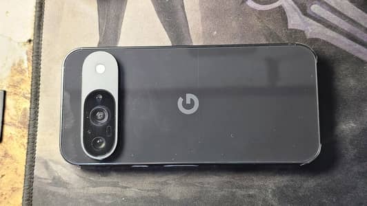 Google Pixel 9 12/128 gb Black color