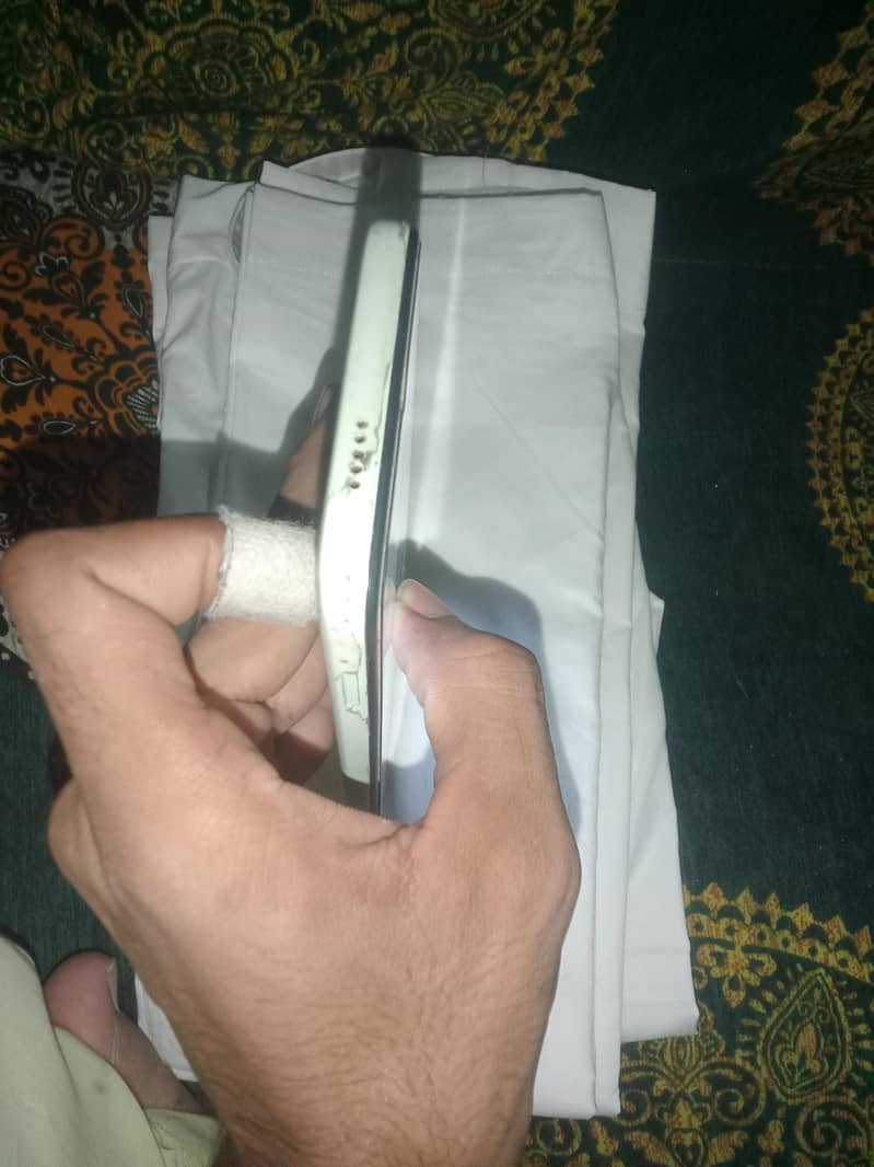 Xiaomi Redmi A2 Plus 3