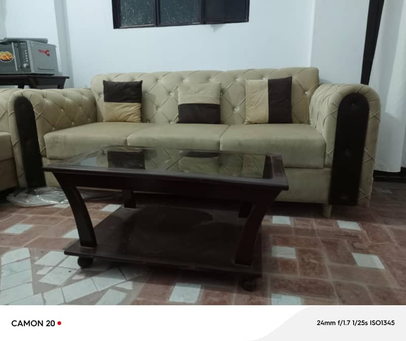 sofa set with table 1