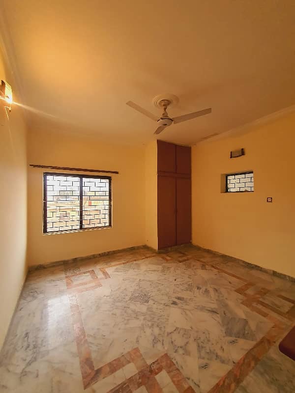 Upper Portion For Rent 5