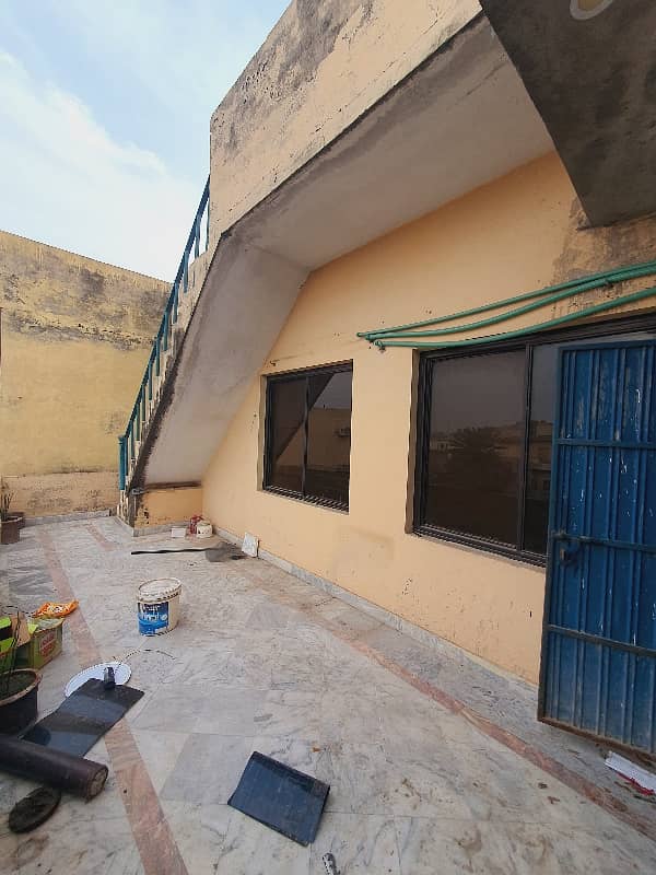 Upper Portion For Rent 9