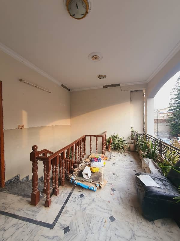 Upper Portion For Rent 10