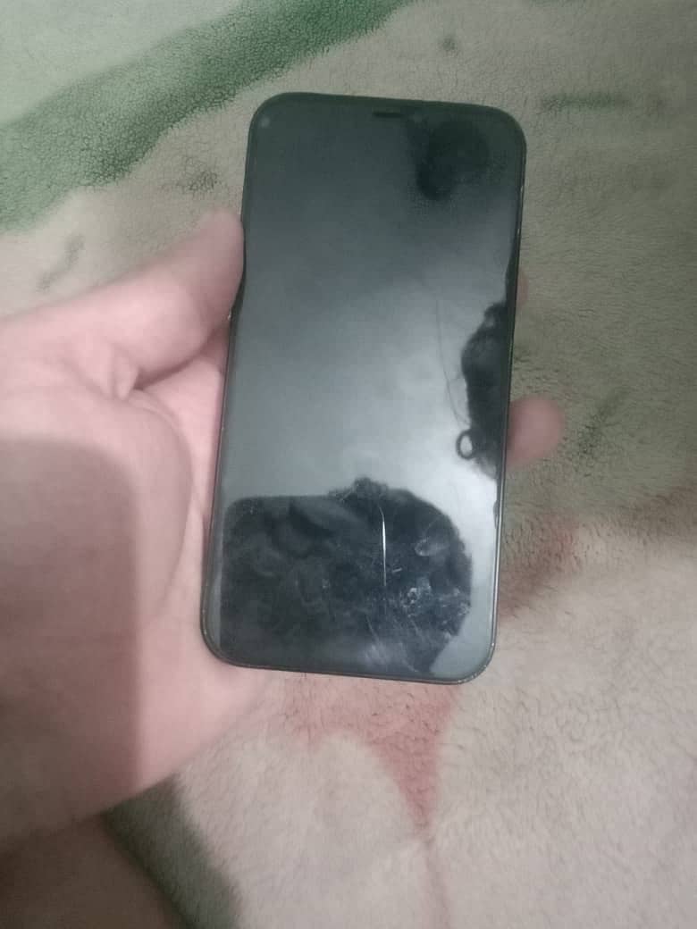 Apple iPhone 12 Pro 2